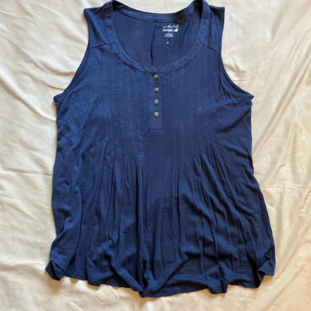 Wrangler dark blue sleeveless top size M